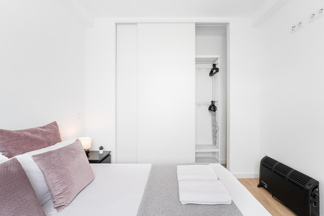 Guestready - Japandi-Chic Home In Central Porto Exterior photo